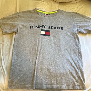 Tommy Hilfiger T Shirt
